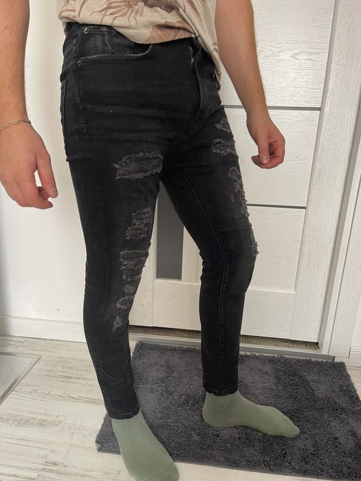 Vand blugi barbati Zara bărbați mărime 31