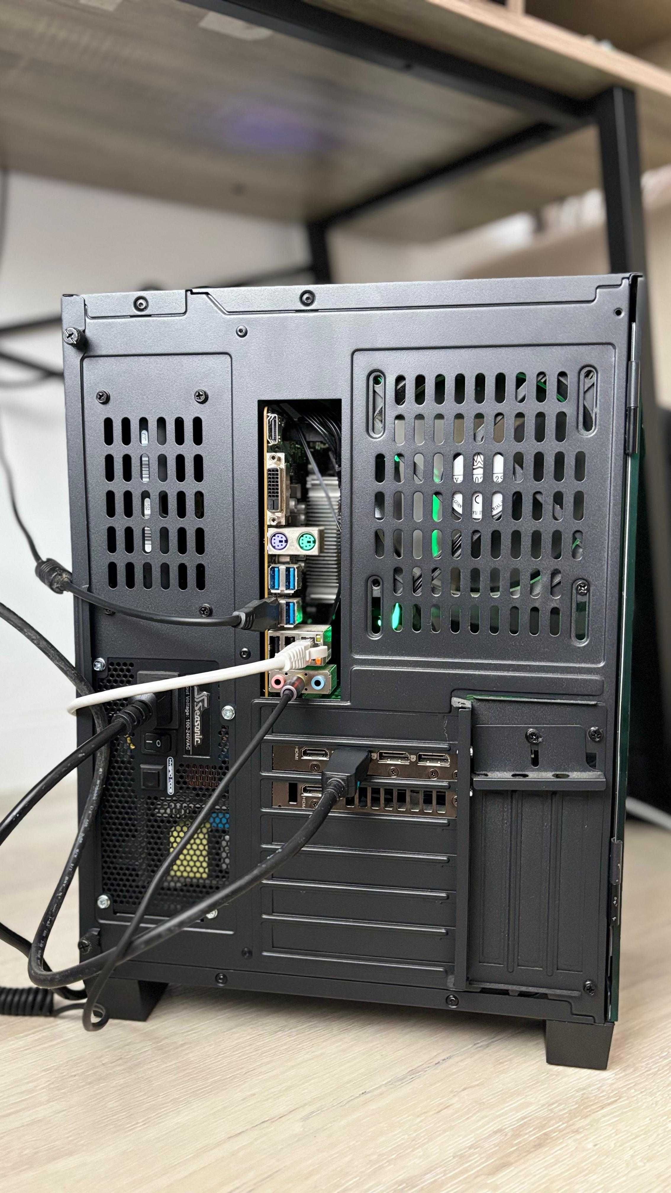PC Gaming  – RTX 3070 Ti, Ryzen 5 5600X
