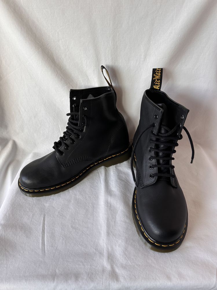 Bocanci,Ghete barbati,Dr Martens,marime 42