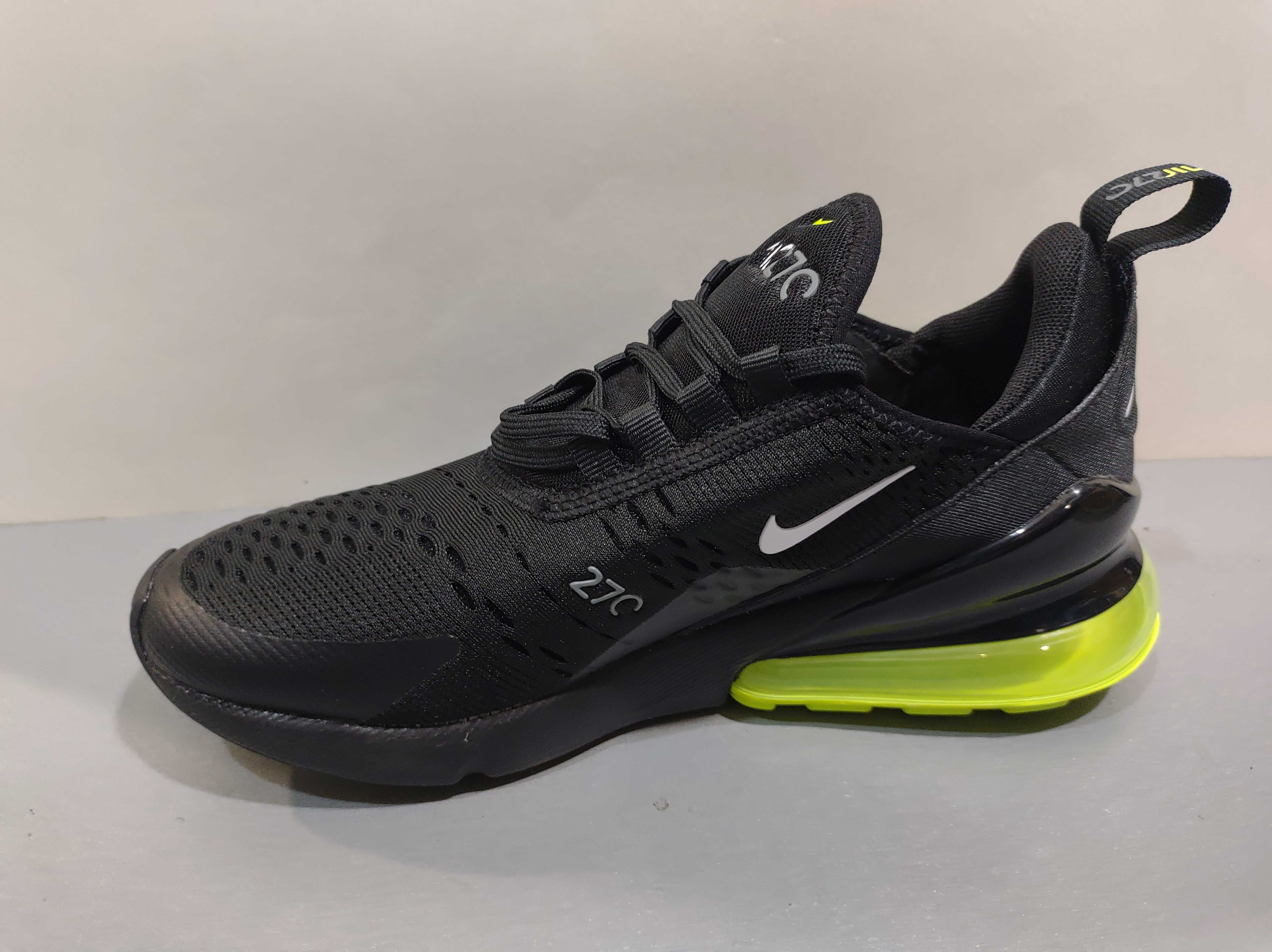 Nike Air Max 270 N37,5 и N38.Mаратонки с камера.Нови.Оригинал.