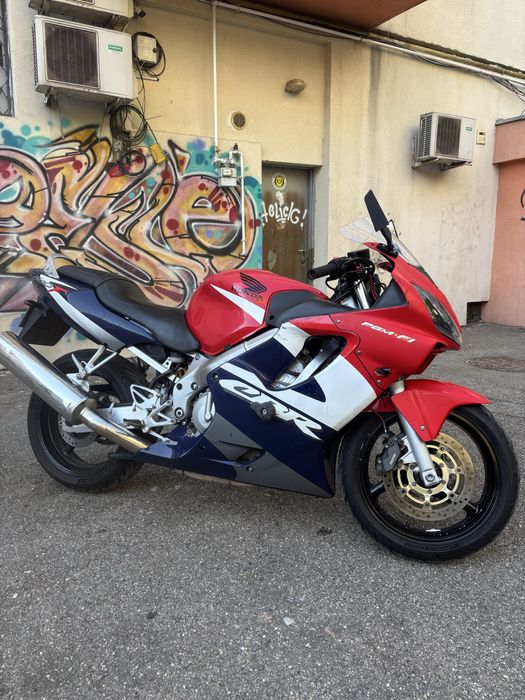 Motocicleta Honda cbr 600 f4i Sport Touring