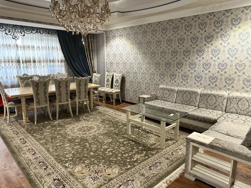 Kvartira arendaga beriladi 1 etaj golden house domi