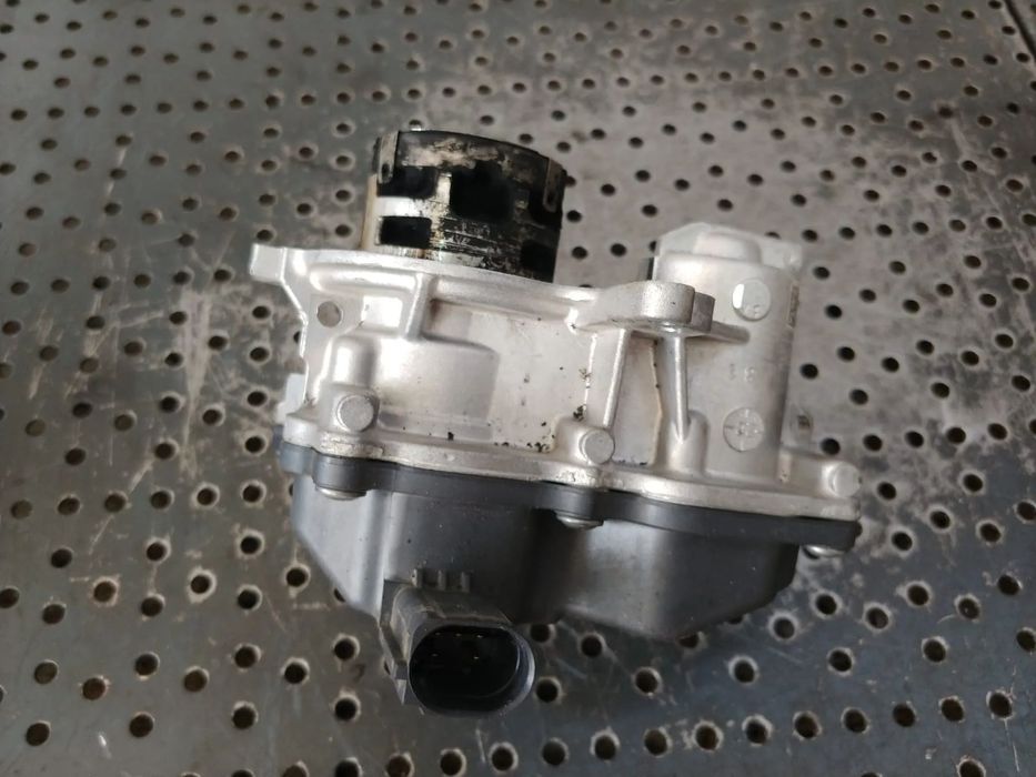 egr  dsr 2.0 tdi audi a3 8y vw golf 8 skoda octavia 4  05l131501m