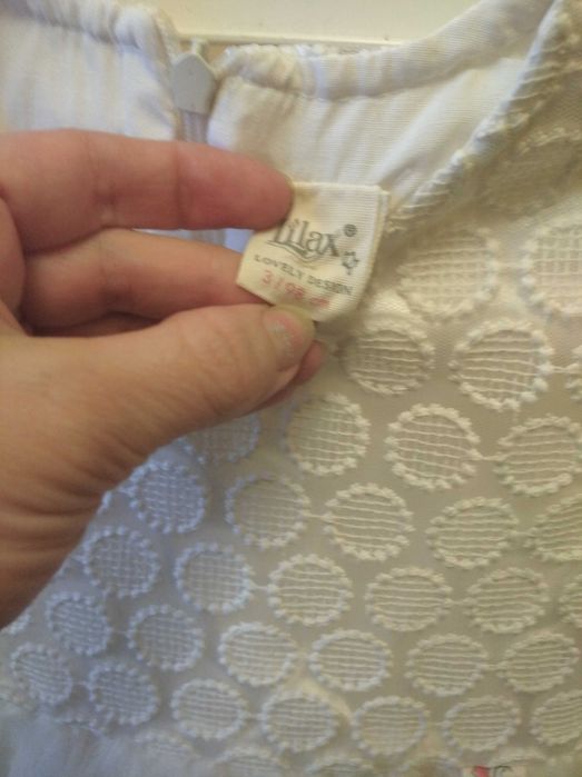 Евтини!Красиви рокли,като нови, за празници