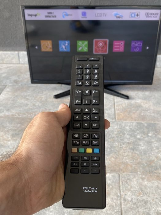 Televizor Horizon 71 cm