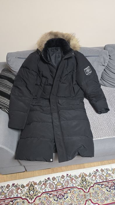 Зимняя куртка почти новая
