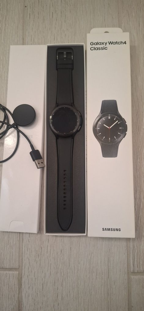 Samsung watch 4 classic 46 mm LTE