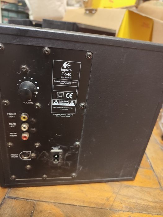 Тонколони Yamaha комплект с бас-колона na Logitech