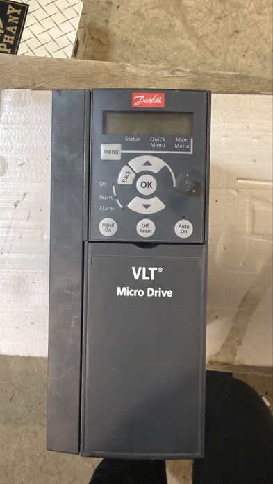 Продаю частотный преоброзователь VTL Micro Drive от Danfoss 4 квт