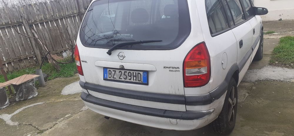 Opel zafira de vănzare