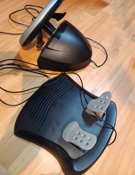 Set complet volan jocuri calculator genius