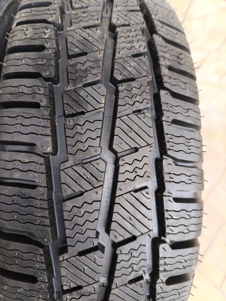 Michelin 195/70/15 C Agilis Alpine, dot 2024