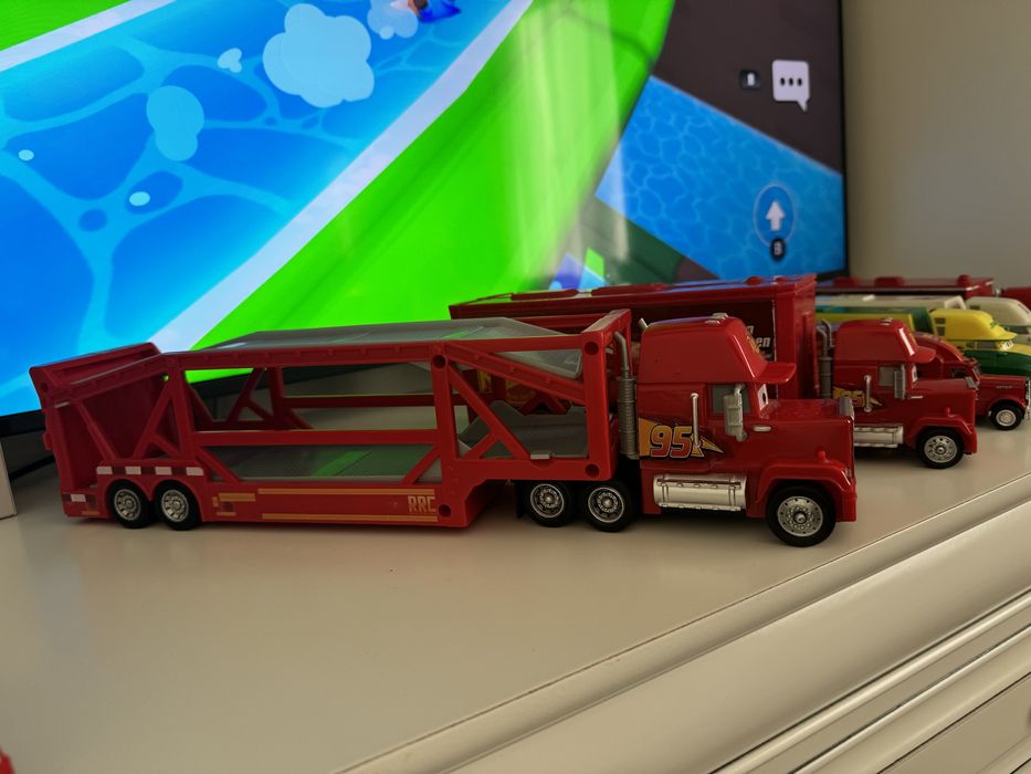 Camion Cars  de transport masinute Cars