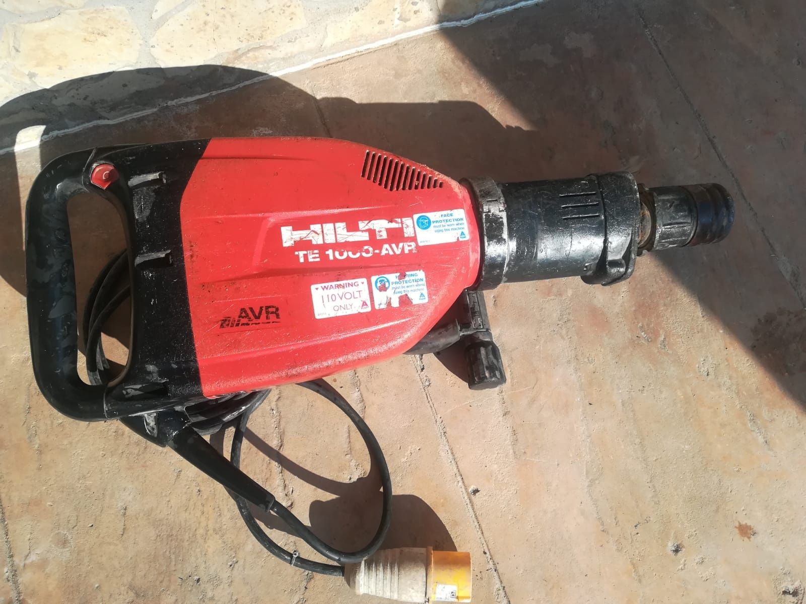 Hilti TE -1000 AVR picamer demolator 110 V