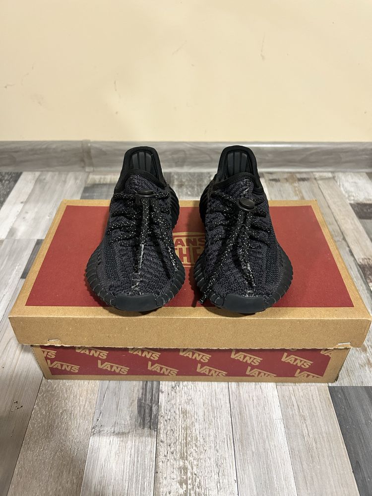 Детски Yeezy 350 v2 "Static Black"