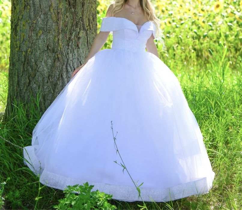 Vand rochie alba de mireasa S