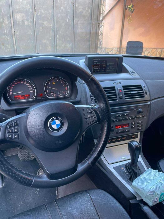 BMW X3 2.3 Газ/бензин