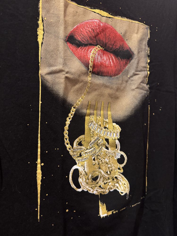 Тениска GUESS XS