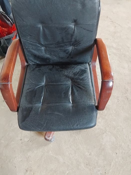 Кресло сатылады жагдаиы жаксы