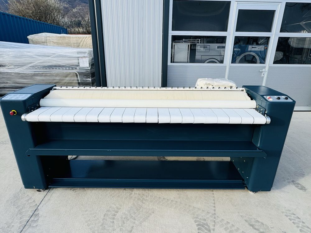 Гладачна машина Каландър MIELE/МИЕЛЕ 250см. Колани. ТОП!