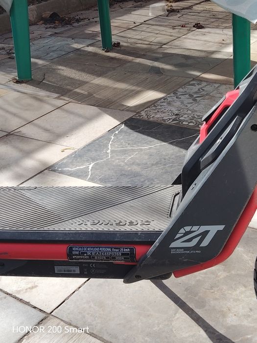 Тротинетката Segway ZT3PRO