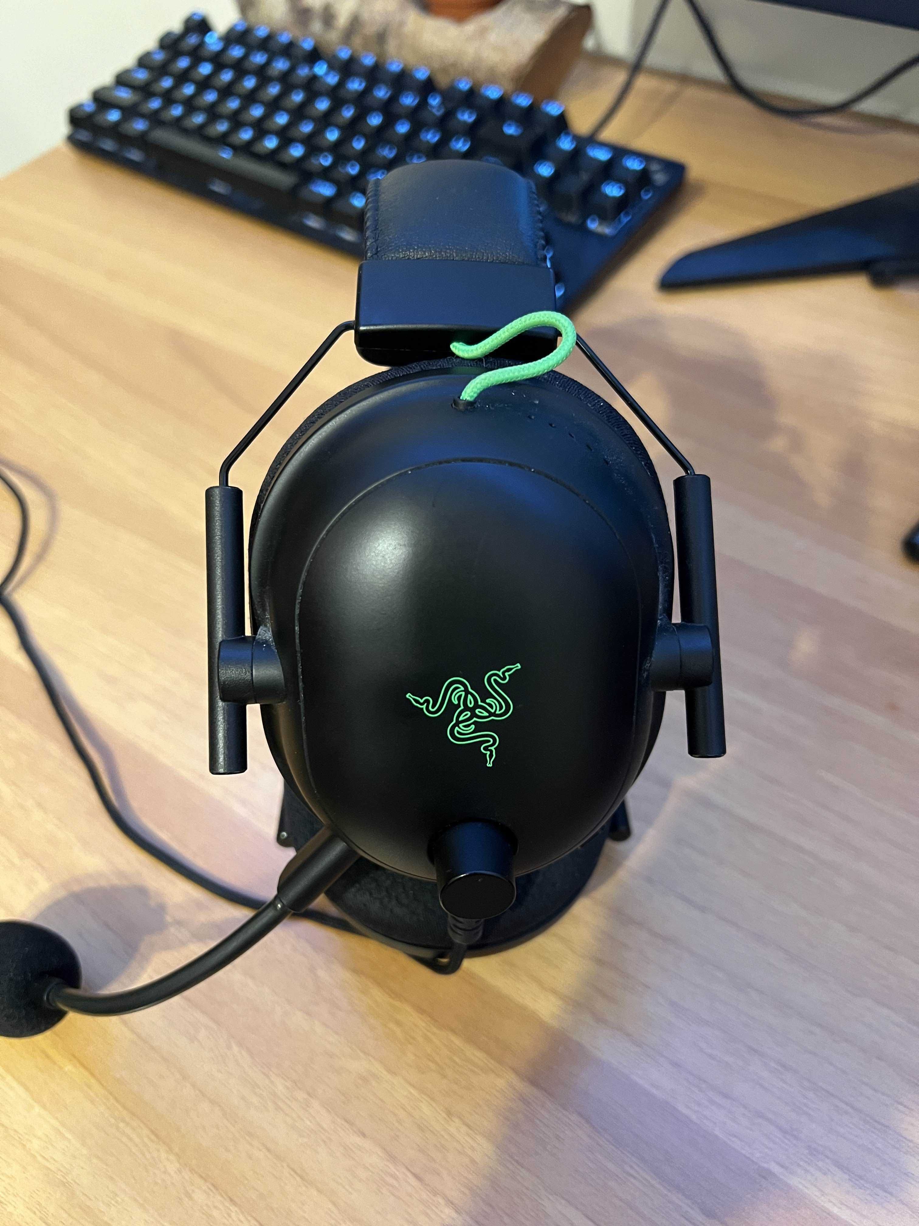 Геймърски слушалки Razer BlackShark V2 + USB Sound Card