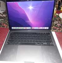 MacBook pro 13inch M2