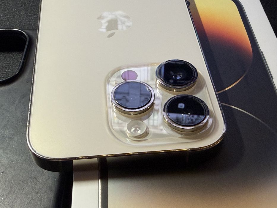 iPhone 14 Pro Gold 256GB Liber - zgarieturi ecran - Bat 85%
