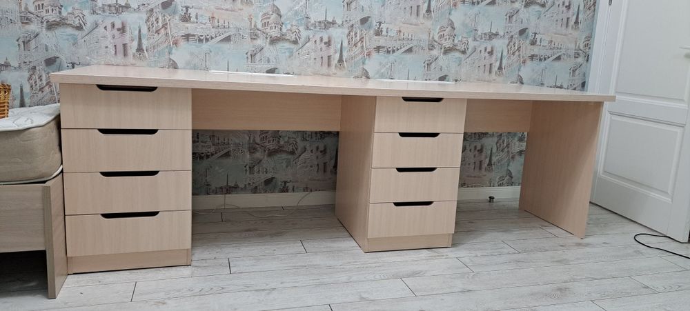 Стол ученический большой