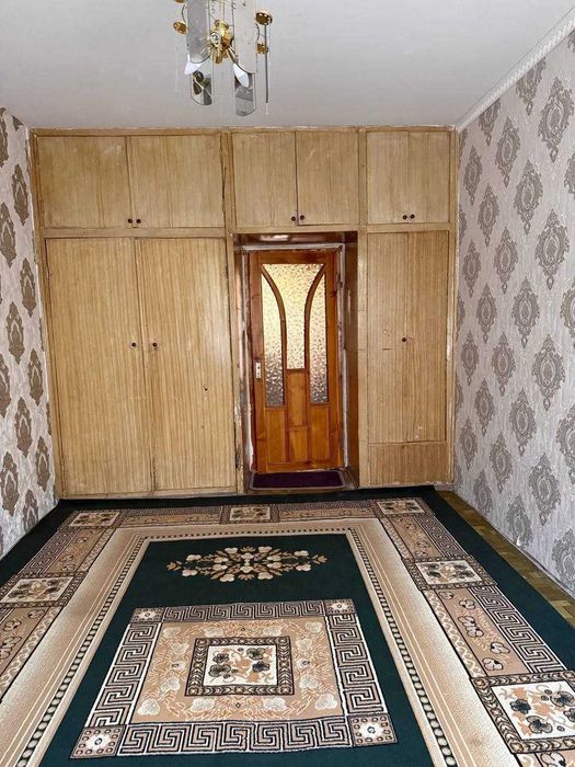 Чиланзар - 20 кв 2/2/4 Балкон 1,5х6, площадь 50м,кв