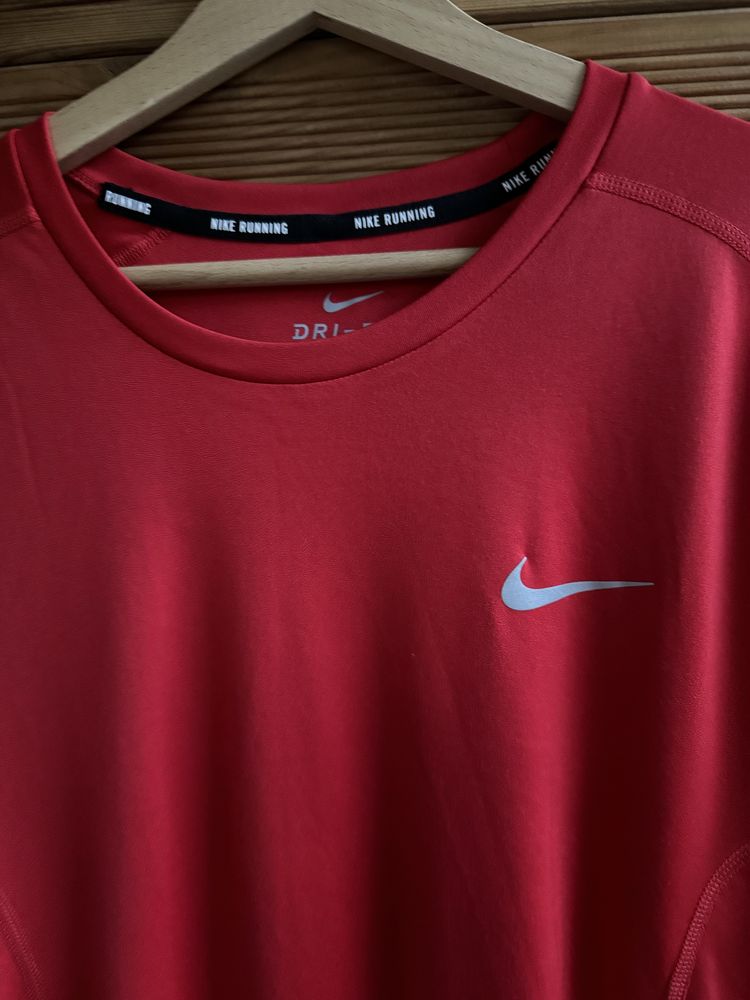 тениска Nike dri fit