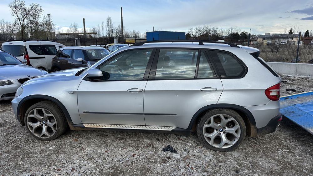 BMW X5 E70 3.0D 235к