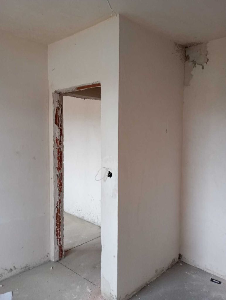 Продава се Тристаен апартамент в Бургас, Меден рудник - зона Г - 84 кв.м за 834 €/кв.м - Снимка #16