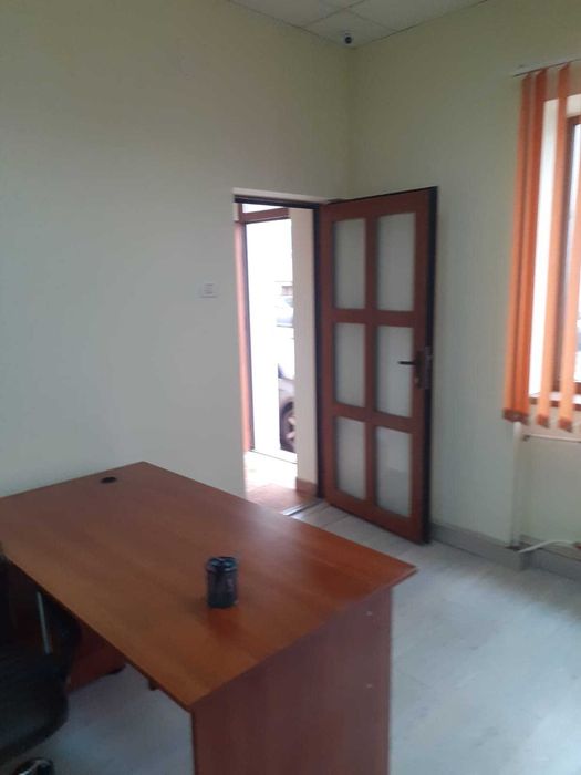 Închiriez spațiu pentru birouri pe Strada Primăriei