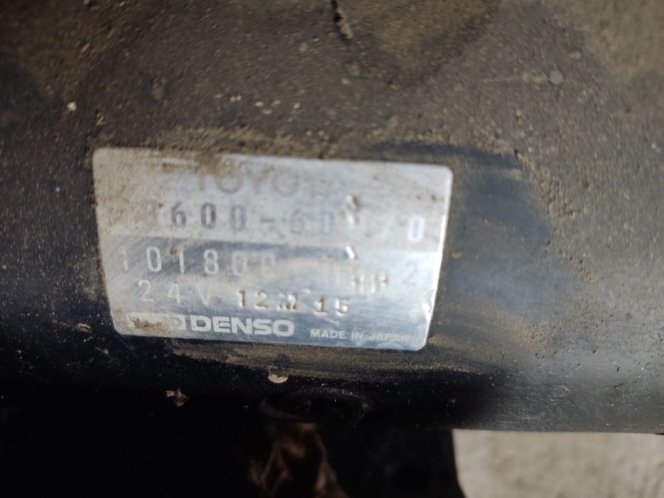 Продам электрическую лебёдку denso на 24 в