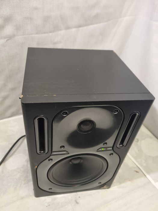 Behringer truth B2030A monitoare studio