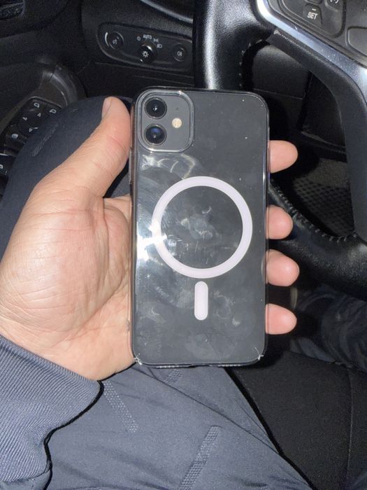 Айфон 11 идеал 64 гб