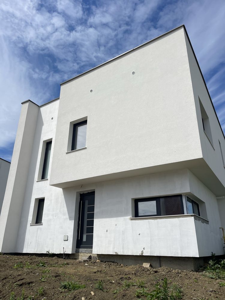 PF Vand Casa individuala Constructie noua  in Zalau pe str, Crangului