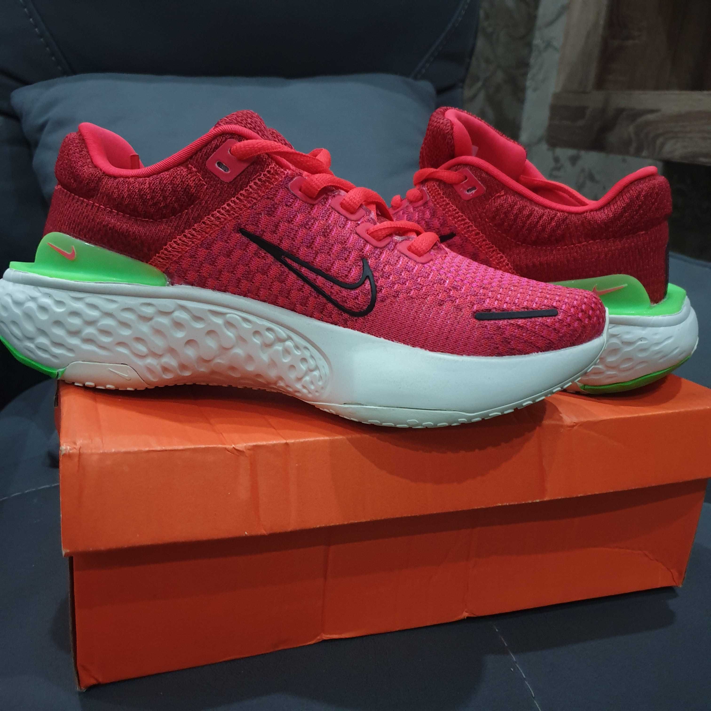 Продаю красовку оргинал NIKE