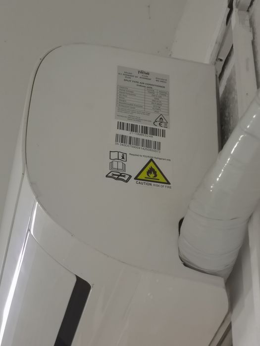 Vând aer condiționat Ferroli