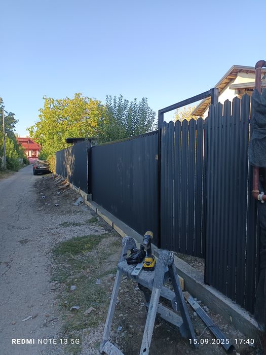Garduri din sipca metalica, panou tip jaluzele, tabla, plasa si BCA