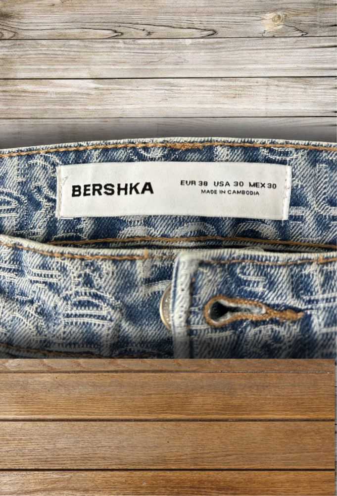 Blugi baggy Bershka