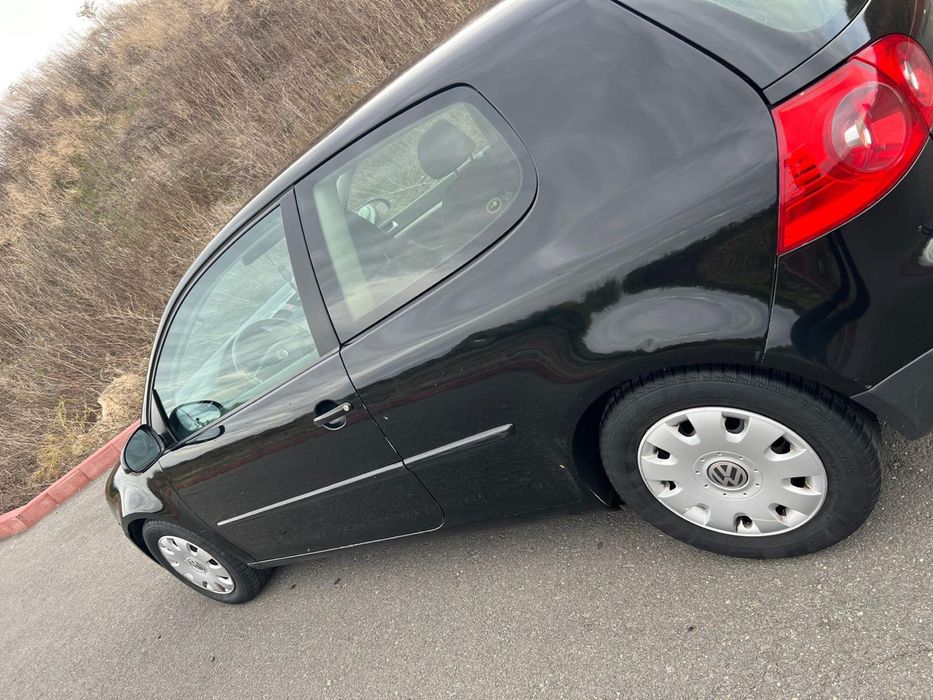 Vănd VW Golf 5 1.6 MPI GPL