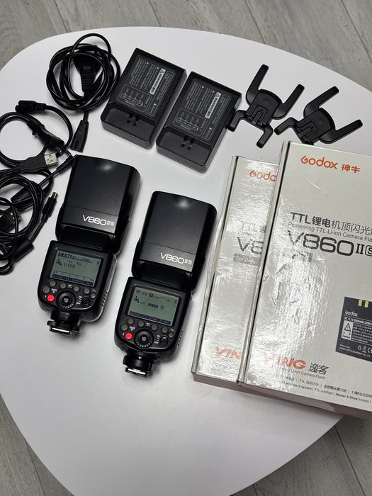 Blit Godox v860 II S