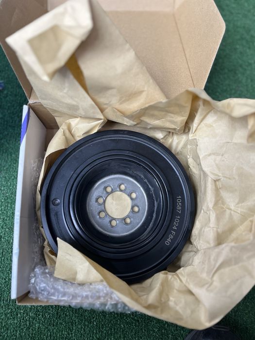 НОВА Афтърмаркет демферна шайба bmw f30 n55