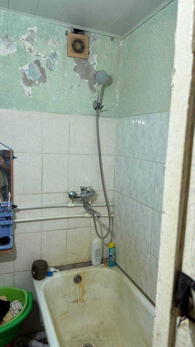 Продаётся 2х комн квартира на 3 этаже Ор-р Конечка мечеть