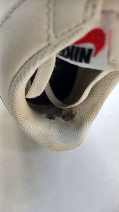 Маратонки Nike 40 номер