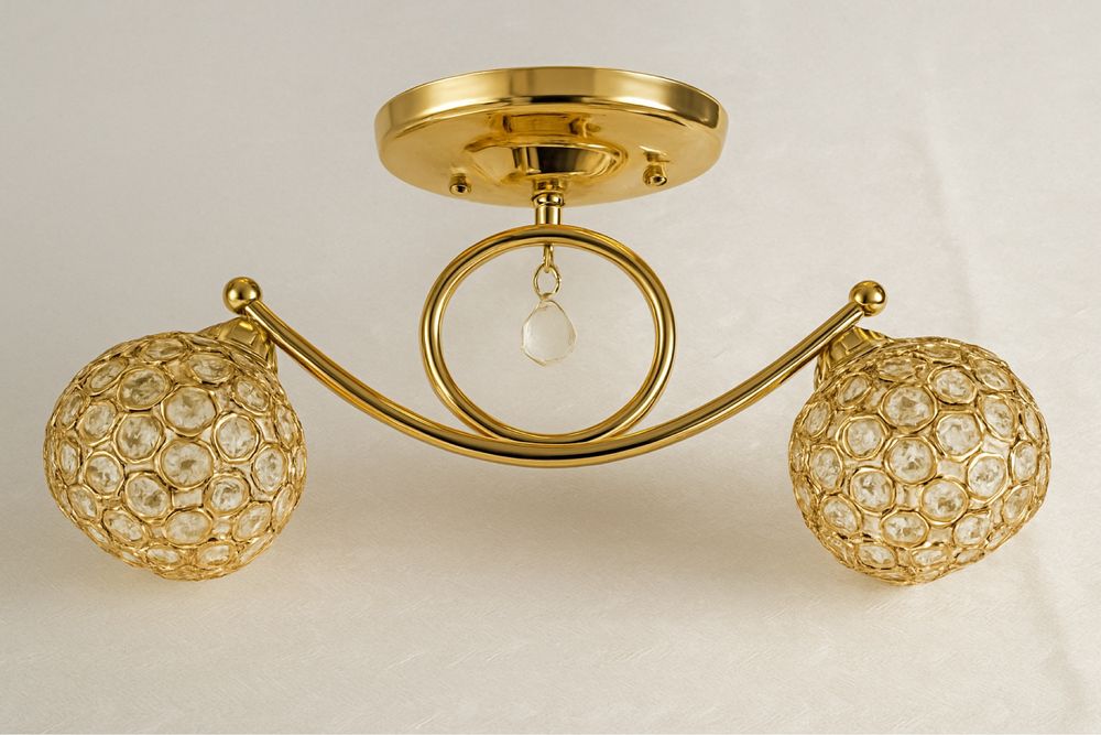 Продам потолочную люстру, 3000 тг б/у