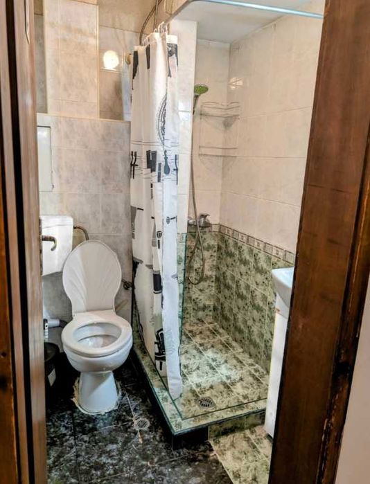 Продава се Тристаен апартамент в София, Люлин 8 - 82 кв.м за 3074 €/кв.м - Снимка #1