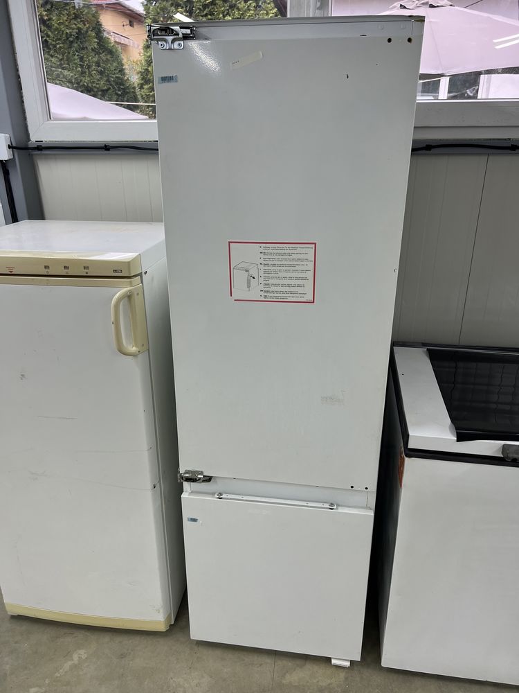 Хладилник с вътр. Камера Miele за вграждане А++